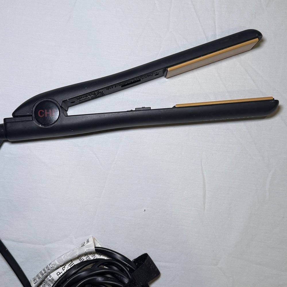 CHI 1 Inch Original Ceramic Hairstyling Straightening Iron EUC - Picture 3 of 7